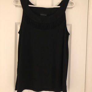 Black, size large sleeveless top
